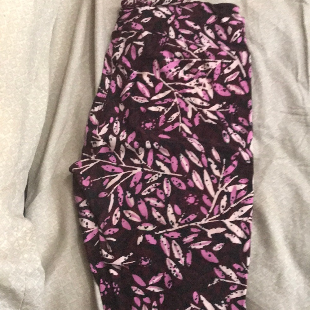 TC LuLaRoe leggings!!